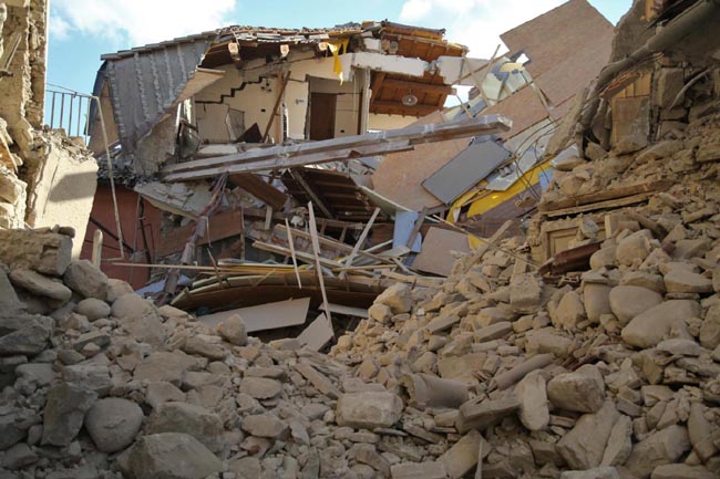 Terremoto, le foto del sisma che ha devastato il Centro Italia