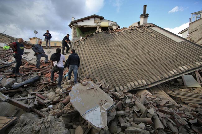 Terremoto, le foto del sisma che ha devastato il Centro Italia