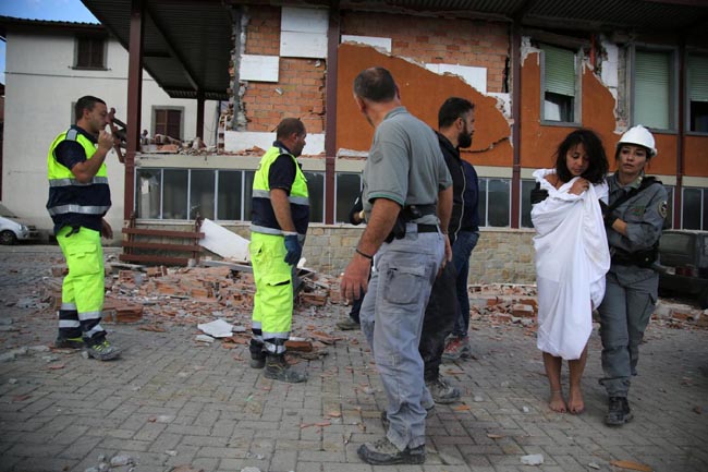 Terremoto, le foto del sisma che ha devastato il Centro Italia