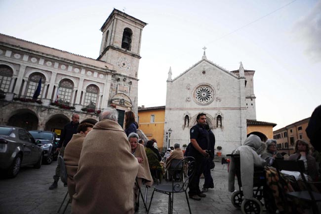 Terremoto, le foto del sisma che ha devastato il Centro Italia