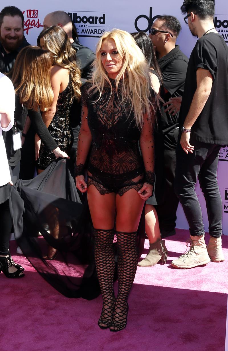 Britney Spears: “Ho rischiato di annegare!”. Che paura per la popstar Britney Spears: “Ho rischiato di annegare!”. Che paura per la popstar
