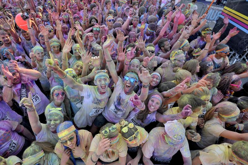 Color Run: l’evento a San Siro per aiutare le vittime del terremoto Color Run: l’evento a San Siro per aiutare le vittime del terremoto