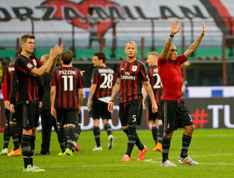 Mexes vicino al Marsiglia l’ex difensore del Milan Mexes vicino al Marsiglia l’ex difensore del Milan