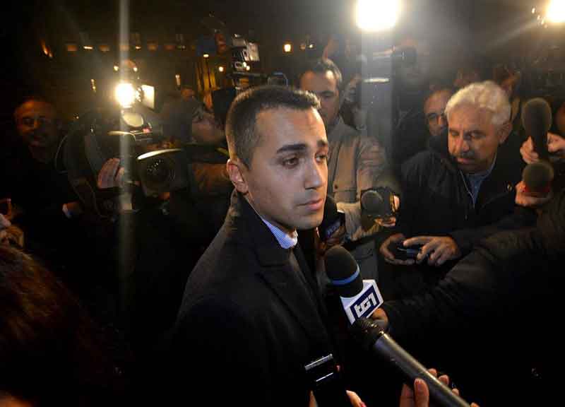 Di Maio dà buca Gianluca Semprini: assente alla prima puntata di Politics Di Maio dà buca Gianluca Semprini: assente alla prima puntata di Politics