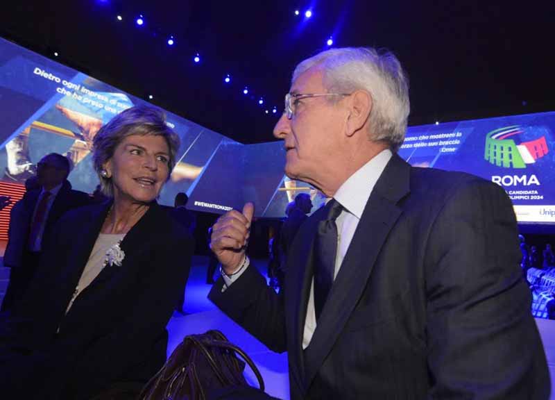 Marcello Lippi, triennale da 60 milioni: super Guardiola. Mister più ricco Marcello Lippi, triennale da 60 milioni: super Guardiola. Mister più ricco