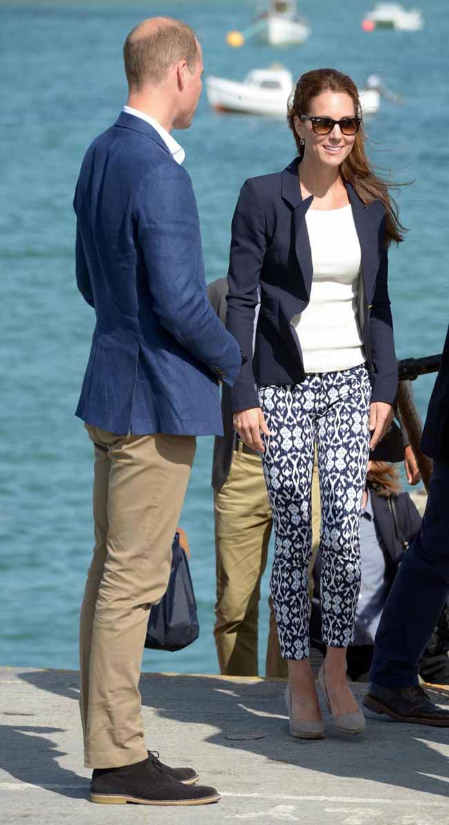 Kate Middleton, magrissima ma lato B da urlo. Il segreto? Low cost… Foto Kate Middleton, magrissima ma lato B da urlo. Il segreto? Low cost… Foto