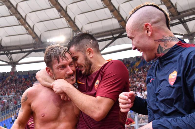 Totti salva Roma con la Sampdoria. Spalletti. “Giocherà anche l’anno prossimo” Totti salva Roma con la Sampdoria. Spalletti. “Giocherà anche l’anno prossimo”