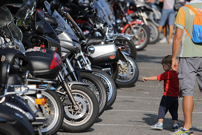 25 mila aquile per festeggiare i 95 anni della Moto Guzzi 25 mila aquile per festeggiare i 95 anni della Moto Guzzi