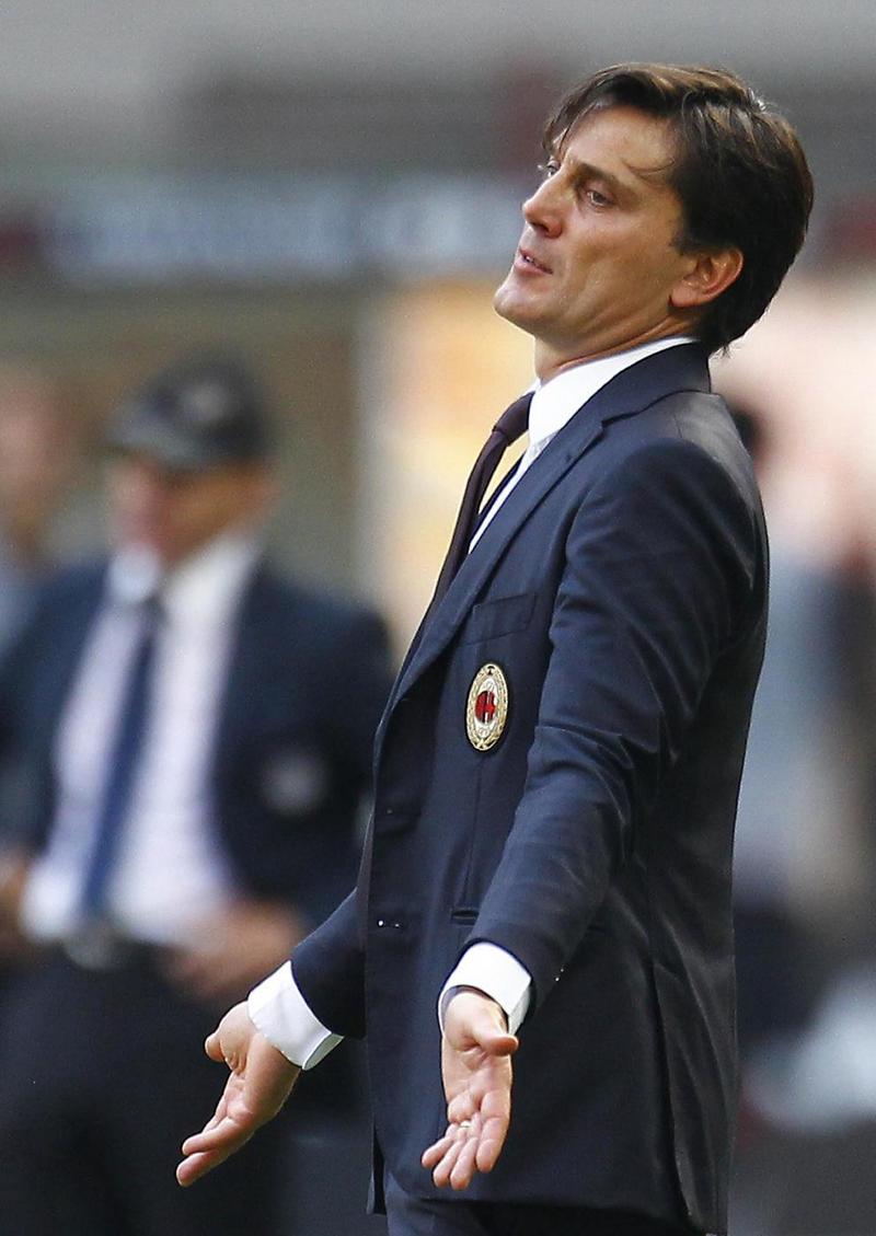 Milan, Abate e Montolivo sotto esame. Montella furioso coi senatori rossoneri Milan, Abate e Montolivo sotto esame. Montella furioso coi senatori rossoneri