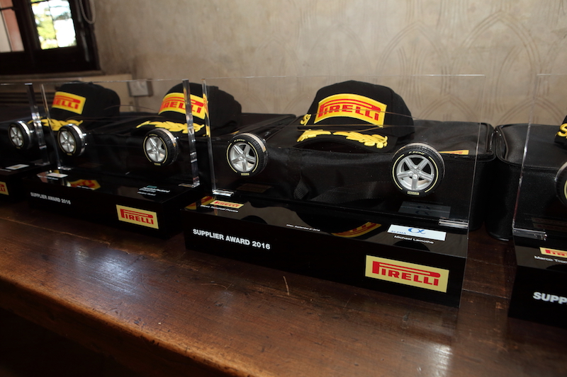 Pirelli premia la performance dei suoi fornitori Pirelli premia la performance dei suoi fornitori