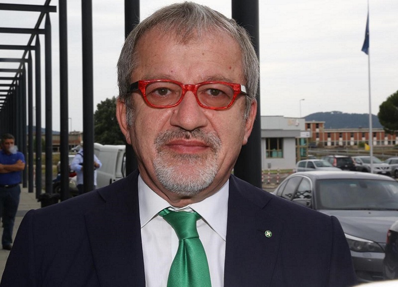 La Regione “licenzia” Equitalia, Maroni: “Da domani cartelle addio” La Regione “licenzia” Equitalia, Maroni: “Da domani cartelle addio”