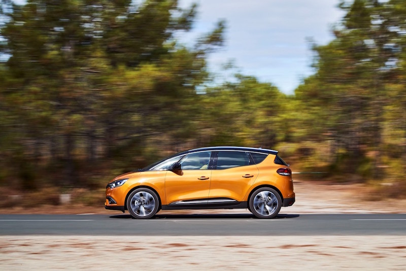 Nuova Renault Scenic e Grand Scenic: design e tecnologia l’arma vincente Nuova Renault Scenic e Grand Scenic: design e tecnologia l’arma vincente