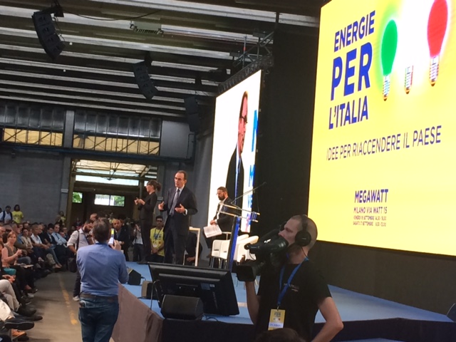 La sfida coerente di Parisi: Fi e Lega? Neppure citati. L’analisi La sfida coerente di Parisi: Fi e Lega? Neppure citati. L’analisi