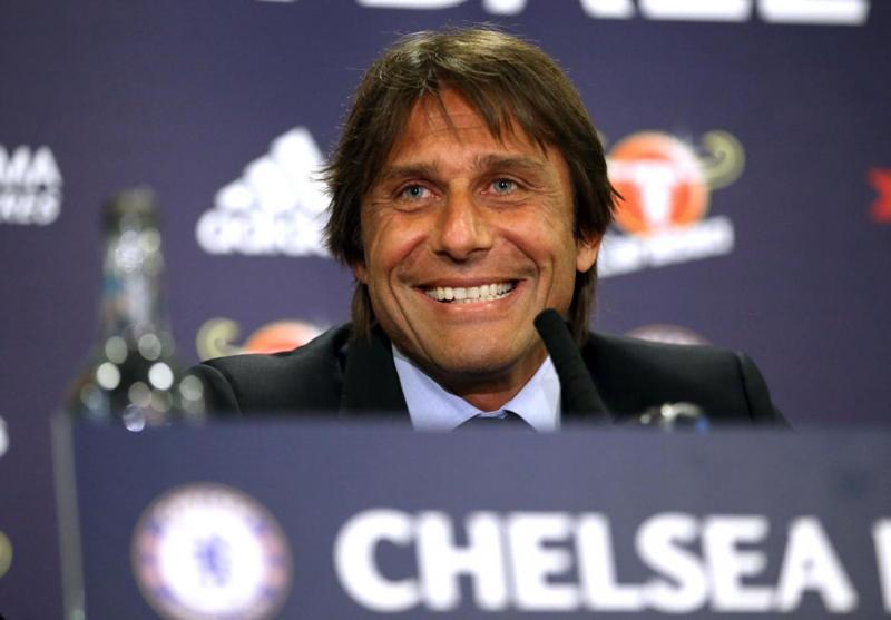 Koulibaly-Napoli, agente: “Non pensa più alla Premier”. Bye Chelsea di Conte Koulibaly-Napoli, agente: “Non pensa più alla Premier”. Bye Chelsea di Conte