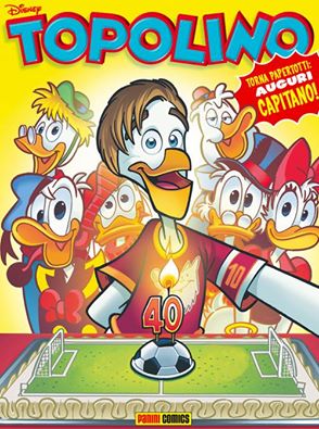 Topolino, omaggio a Totti per i 40 anni: Papertotti e l’impresa del cucchiaio Topolino, omaggio a Totti per i 40 anni: Papertotti e l’impresa del cucchiaio
