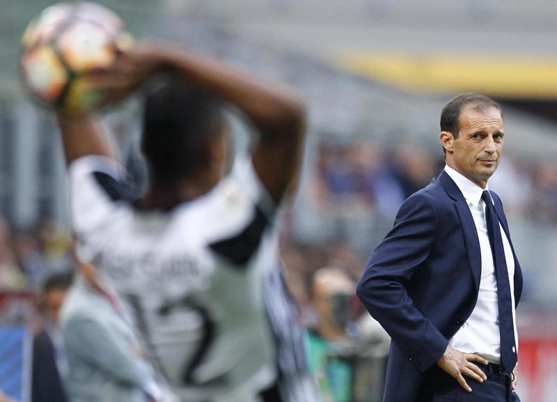 Juve poker col Cagliari, Allegri: “Critiche anche eccessive. Ecco la risposta”