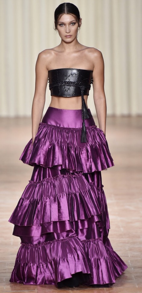 Milano Fashion Week, Gucci e Philipp Plein stupiscono.Ora Prada-Moschino. FOTO Milano Fashion Week, Gucci e Philipp Plein stupiscono.Ora Prada-Moschino. FOTO