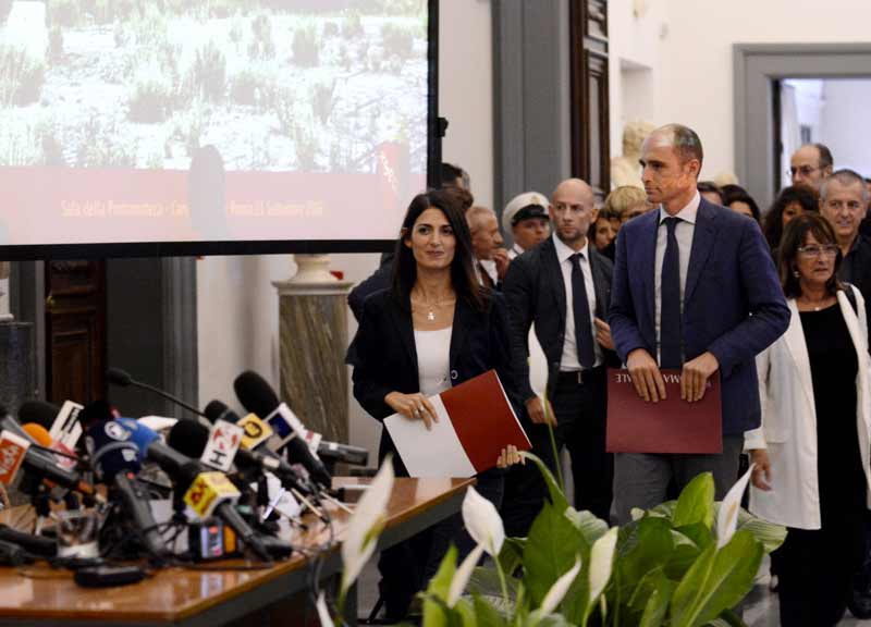 Sgarbi: “Il no alle Olimpiadi è da vigliacchi. Raggi abusiva umilia Roma” Sgarbi: “Il no alle Olimpiadi è da vigliacchi. Raggi abusiva umilia Roma”