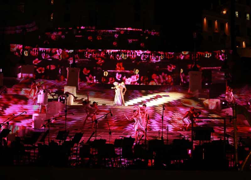 Trinità dei Monti restaurata: lo show trasformato in una lotteria cittadina