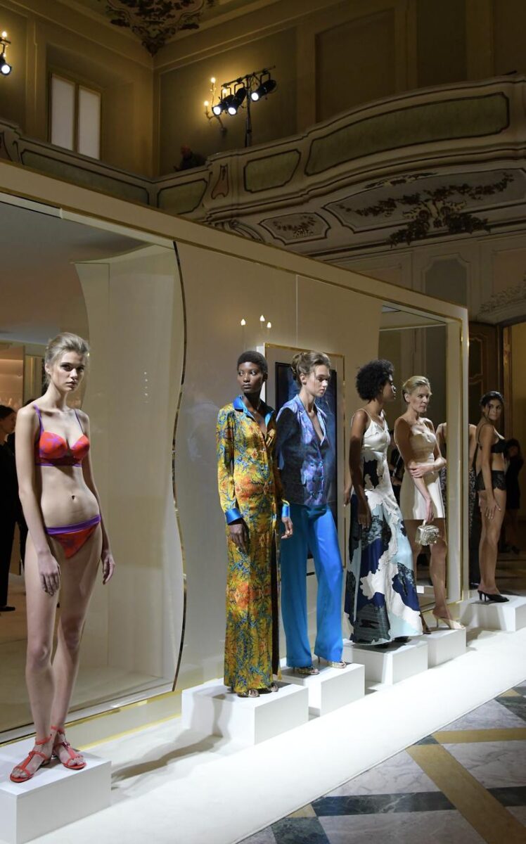 La Perla, ecco la collezione spring-summer 2017. FOTO La Perla, ecco la collezione spring-summer 2017. FOTO
