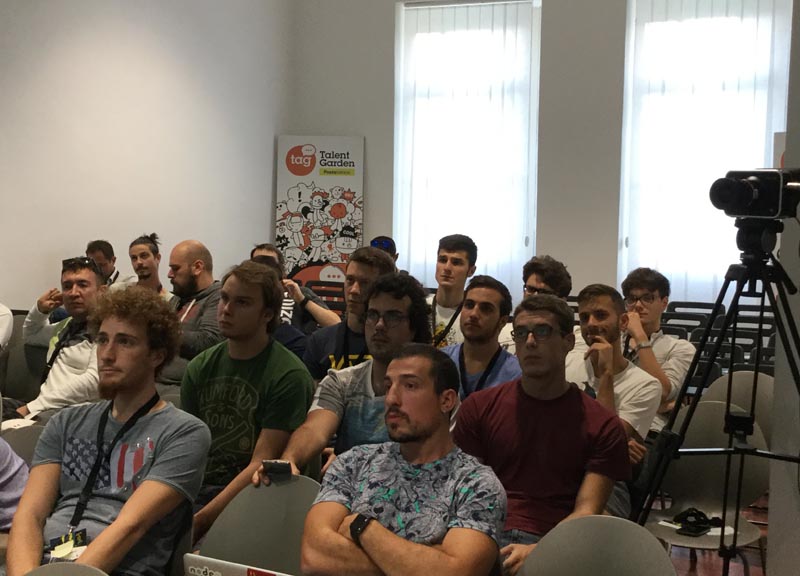 #PosteHack: giovani talenti in gara per i nuovi servizi digitali #PosteHack: giovani talenti in gara per i nuovi servizi digitali