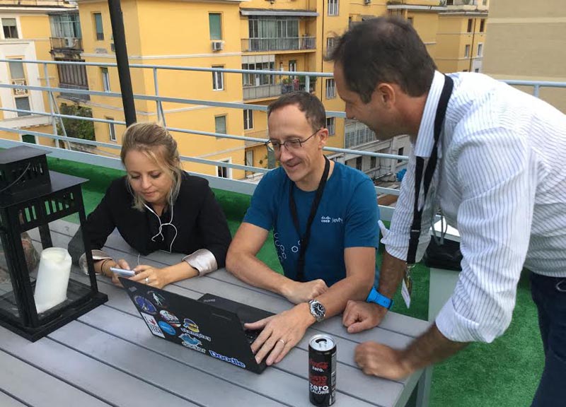 #PosteHack: giovani talenti in gara per i nuovi servizi digitali #PosteHack: giovani talenti in gara per i nuovi servizi digitali