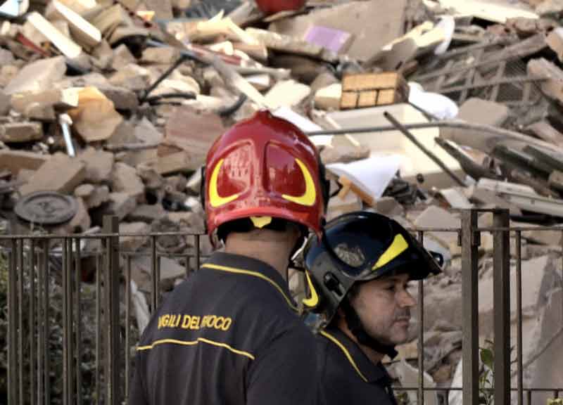 Ponte Milvio: la palazzina potrebbe essere crollata per infiltrazioni d’acqua