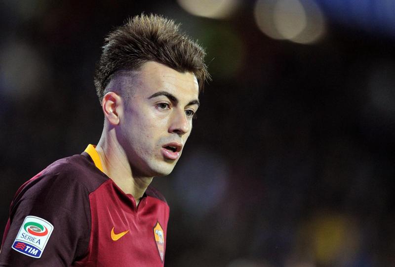 Roma, incidente stradale per El Shaarawy: Audi A3 distrutta