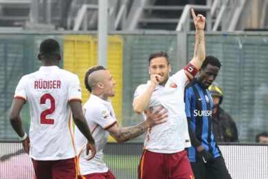 Totti, Ilary Blasi attacca Spalletti e la Roma diventa una polveriera