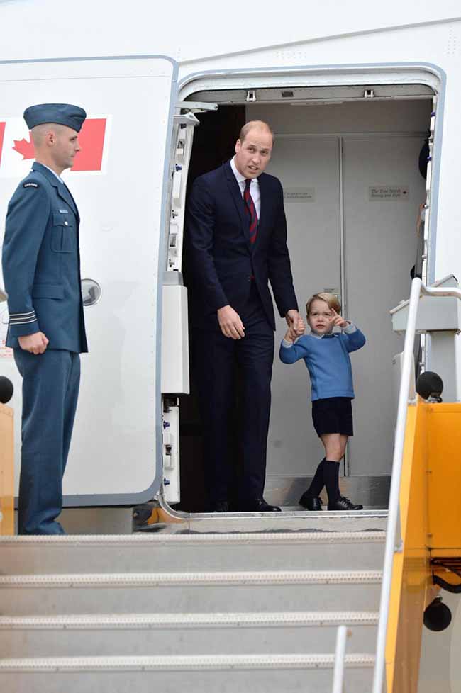 Kate Middleton in Canada. Nuove foto dei principini. “Gaffe” di George. FOTO Kate Middleton in Canada. Nuove foto dei principini. “Gaffe” di George. FOTO