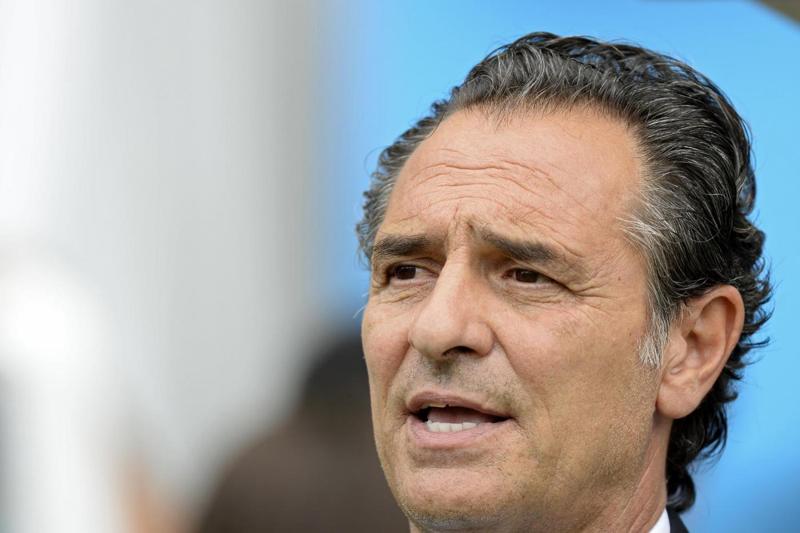 Prandelli-Valencia, ufficiale. Peter Lim convince l’ex ct. Contratto al 2018 Prandelli-Valencia, ufficiale. Peter Lim convince l’ex ct. Contratto al 2018