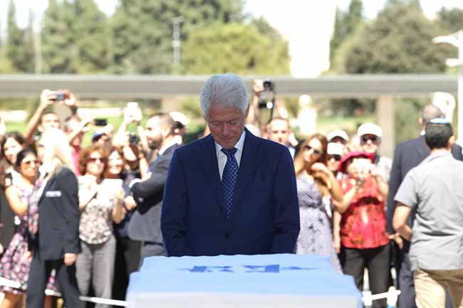 Gerusalemme, funerali di Shimon Peres: i grandi del mondo per l’ultimo saluto Gerusalemme, funerali di Shimon Peres: i grandi del mondo per l’ultimo saluto