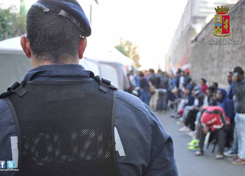 Immigrati fuori da via Cupa. L’area gravemente degradata va bonificata Immigrati fuori da via Cupa. L’area gravemente degradata va bonificata