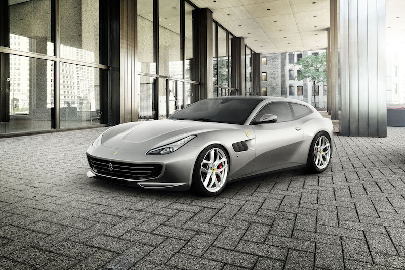 Parigi 2016: Ferrari presenta la nuova GTC4Lusso T Parigi 2016: Ferrari presenta la nuova GTC4Lusso T
