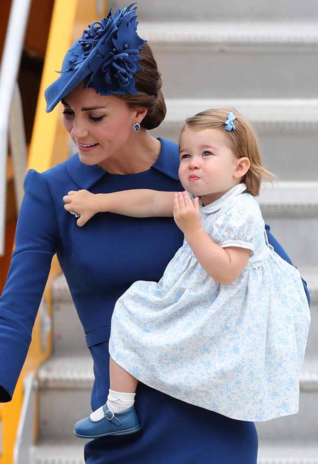 Kate Middleton, rumors: il piccolo George promesso alla principessa Leonore? Kate Middleton, rumors: il piccolo George promesso alla principessa Leonore?