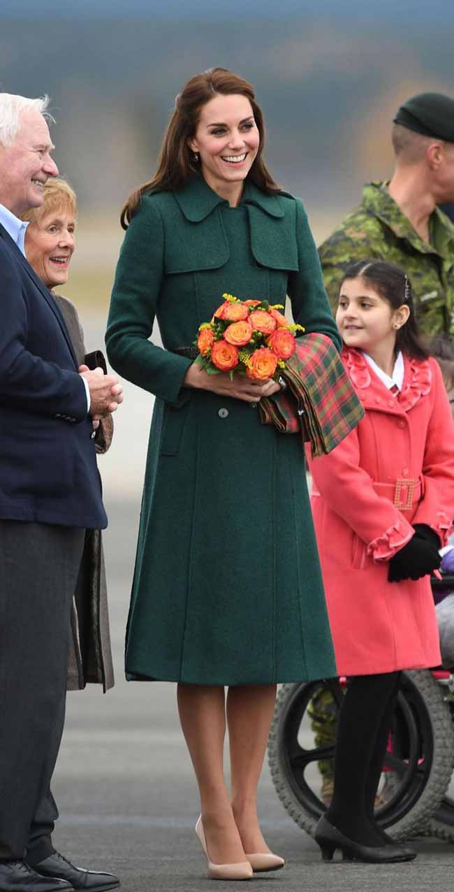 Kate Middleton, rumors: il piccolo George promesso alla principessa Leonore? Kate Middleton, rumors: il piccolo George promesso alla principessa Leonore?