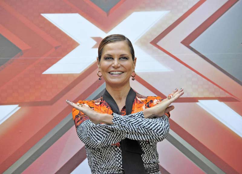 Bettarini-Russo: “Uccidere Simona Ventura”. Panico al Grande Fratello Vip Bettarini-Russo: “Uccidere Simona Ventura”. Panico al Grande Fratello Vip