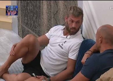 Grande Fratello Vip: Bettarini, i nomi delle amanti quando era con la Ventura