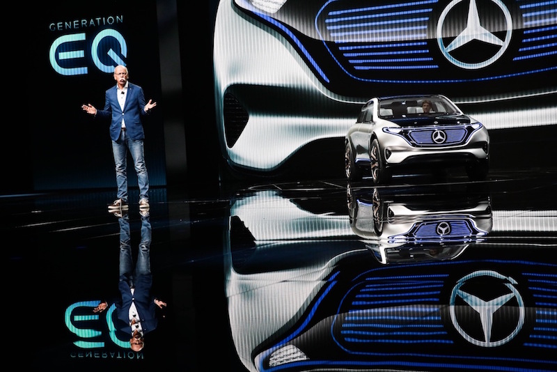 Salone dell’Auto di Parigi 2016: va in scena la visione elettrica Salone dell’Auto di Parigi 2016: va in scena la visione elettrica