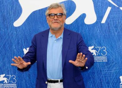 Telefonate Buzzi De Cataldo: il giudice scrittore si salva dal trasferimento