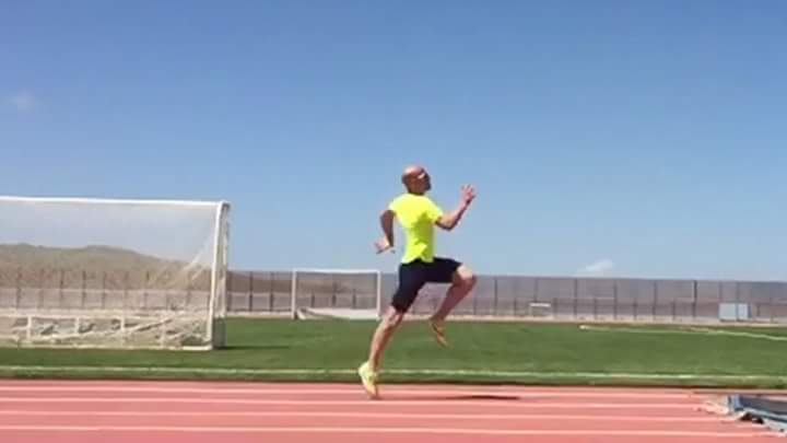 Stefano Tarì: “Ai mondiali master di salto in lungo col mito di Carl Lewis” Stefano Tarì: “Ai mondiali master di salto in lungo col mito di Carl Lewis”