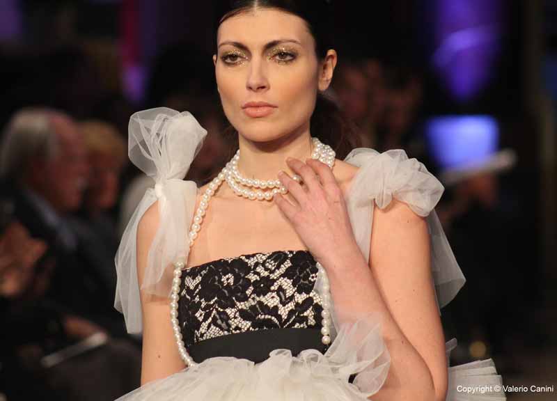Moda, Giada Curti svela il suo “Giardino Segreto” al Huawei Arab Fashion Week