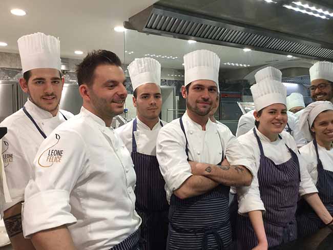 Al “Leone Felice” il ruggito dello chef Fabio Abbatista Al “Leone Felice” il ruggito dello chef Fabio Abbatista