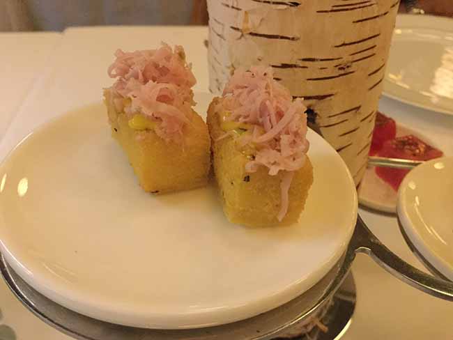 Al “Leone Felice” il ruggito dello chef Fabio Abbatista Al “Leone Felice” il ruggito dello chef Fabio Abbatista