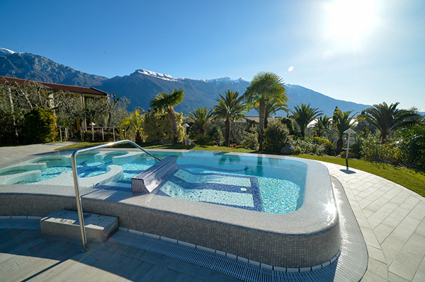 Tutti pazzi per il Tao del Garda. E il Park Hotel Imperial cambia volto