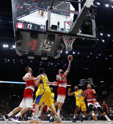 Olimpia Milano batte il Maccabi: super Hickman. Repesa: “Bene i 29 assist”
