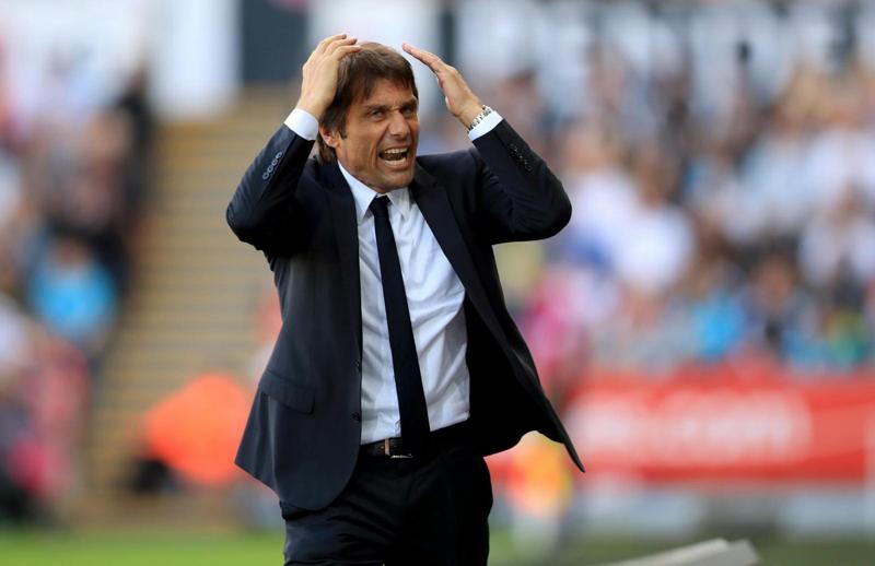 Chelsea, Conte choc: bookmakers inglesi improvvisamente lo esonerano. Giallo Chelsea, Conte choc: bookmakers inglesi improvvisamente lo esonerano. Giallo