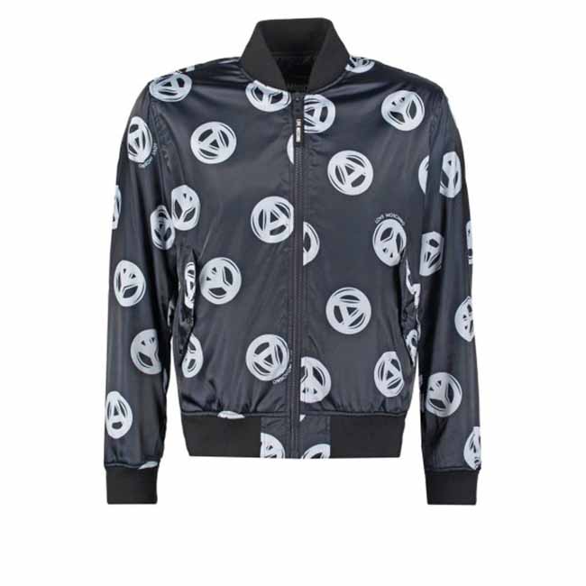 Moda uomo, 5 attori per 5 look. Da Ryan Gosling a Daniel Craig Moda uomo, 5 attori per 5 look. Da Ryan Gosling a Daniel Craig