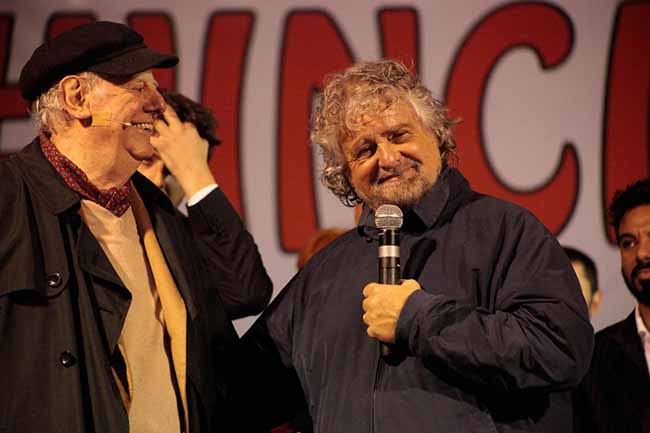 E’ morto il premio Nobel Dario Fo. Domani i funerali laici in piazza Duomo E’ morto il premio Nobel Dario Fo. Domani i funerali laici in piazza Duomo