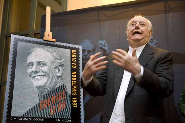 E’ morto il premio Nobel Dario Fo. Domani i funerali laici in piazza Duomo E’ morto il premio Nobel Dario Fo. Domani i funerali laici in piazza Duomo